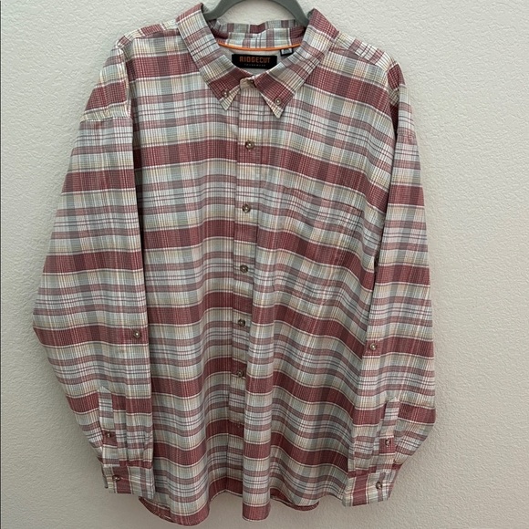 Ridgecut Men's Casual Plaid Button-Down Shirt - Red and Gray - Picture 1 of 4
